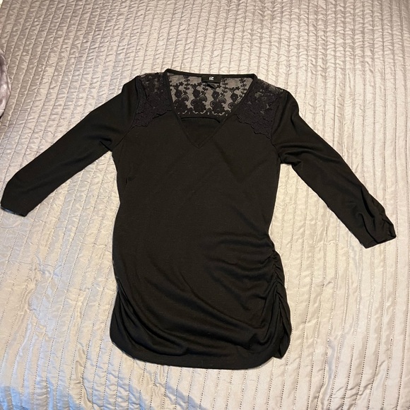 IZ Byer, XL but fits more like a M, quarter sleeve Top. - Picture 2 of 6